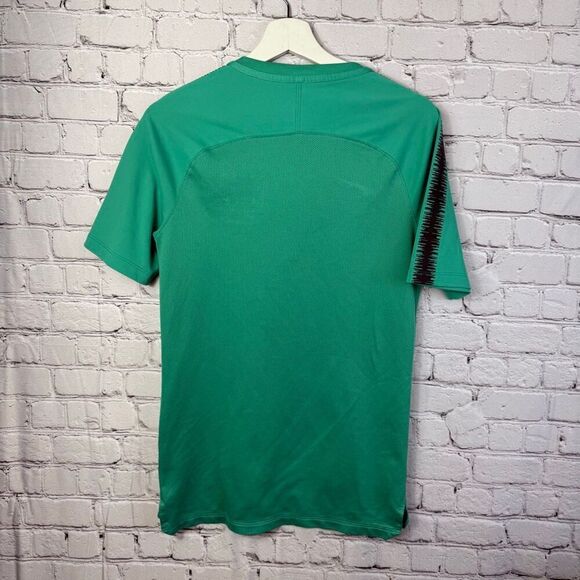 Nike Portugal 2018 Squad Jersey Kinetic Green Black Mens Size Small D - Picture 6 of 7